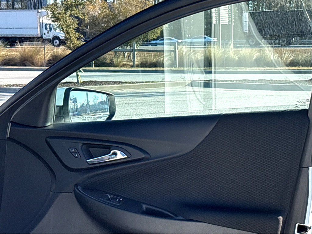 Used 2024 Chevrolet Malibu LT image 20