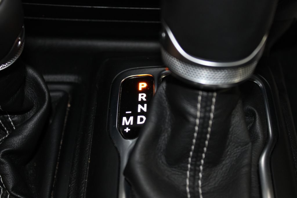 Used 2023 Jeep Wrangler Unlimited Sahara w/ Cold Weather Group AWD/4WD image 41