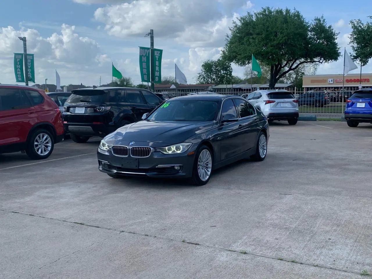 Used 2015 BMW 328i Sedan RWD image 4