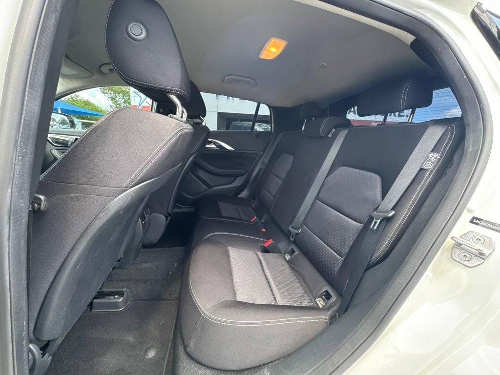 Used 2018 INFINITI QX30 FWD image 19