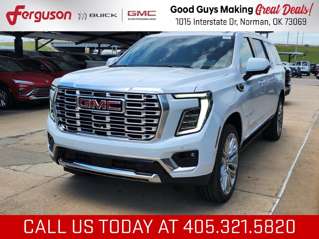 New 2026 GMC Yukon XL Denali w/ Denali Reserve Package AWD/4WD image 7