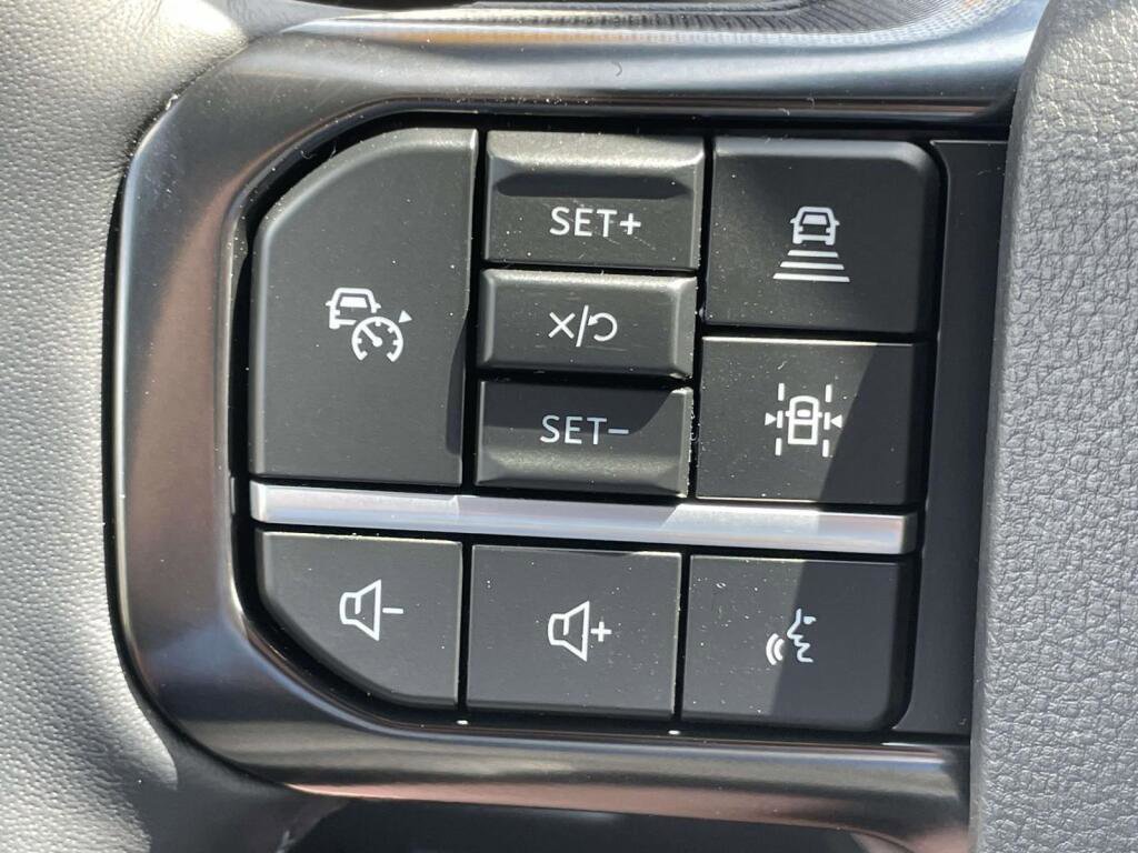 New 2026 Ford F350 Platinum AWD/4WD image 33