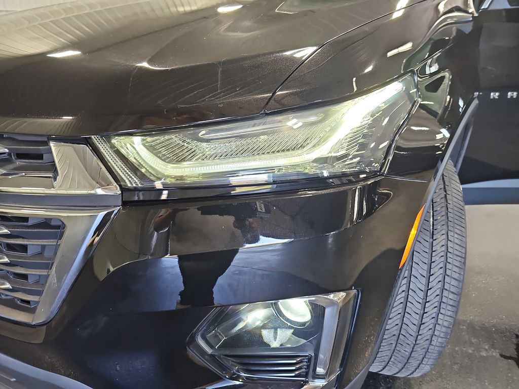 Used 2023 Chevrolet Traverse LT w/ LPO, Floor Liner Package AWD/4WD image 32