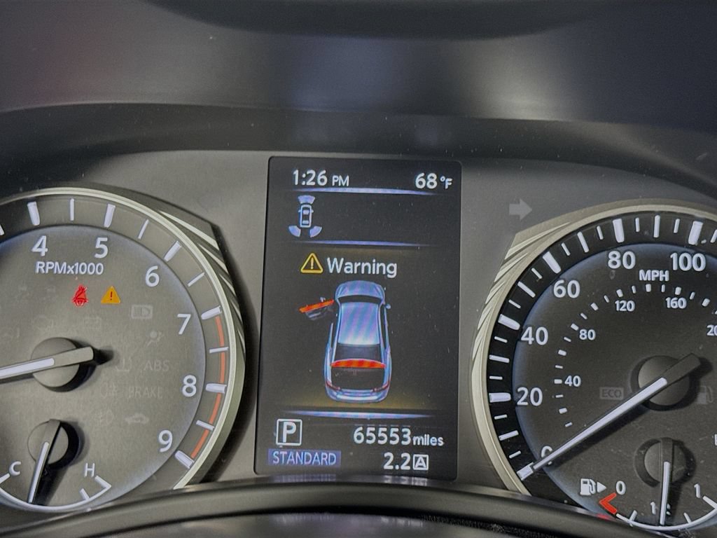 Used 2019 INFINITI Q50 Luxe w/ Essential Package (3.0T Luxe) RWD image 15