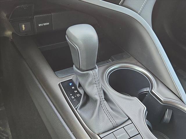 Used 2024 Toyota Camry SE FWD image 12