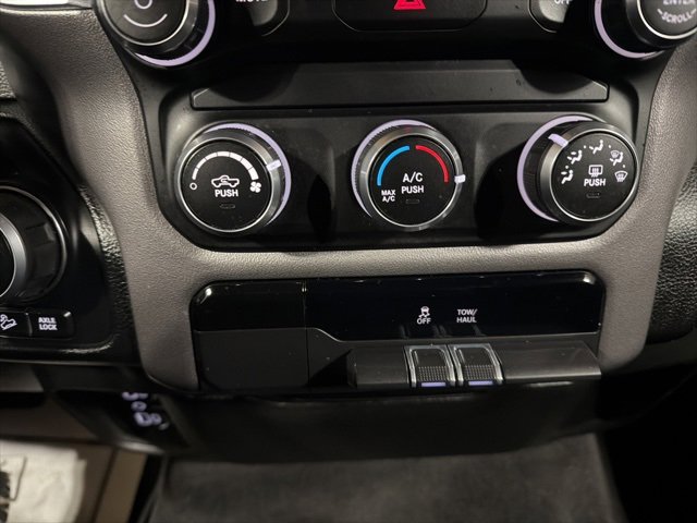 Used 2021 RAM 1500 Big Horn image 25