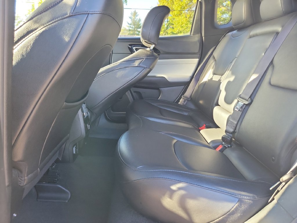 Used 2024 Jeep Compass Limited AWD/4WD image 18
