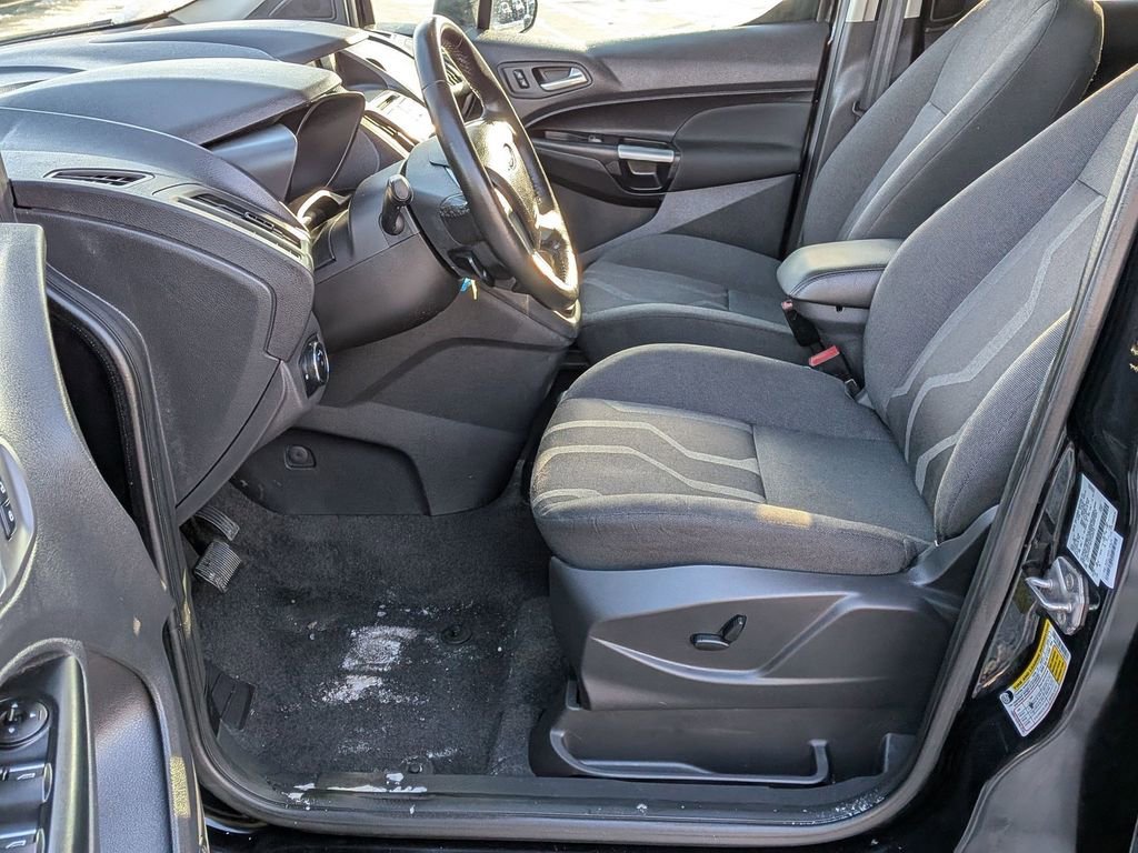 Used 2017 Ford Transit Connect XLT image 10