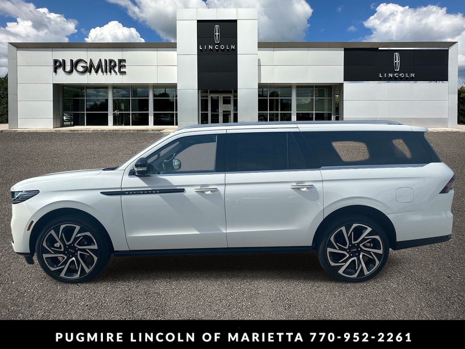 New 2027 Lincoln Navigator L Black Label AWD/4WD image 4