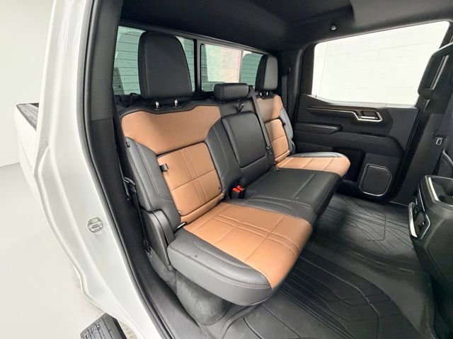 Certified 2024 Chevrolet Silverado 1500 High Country image 31