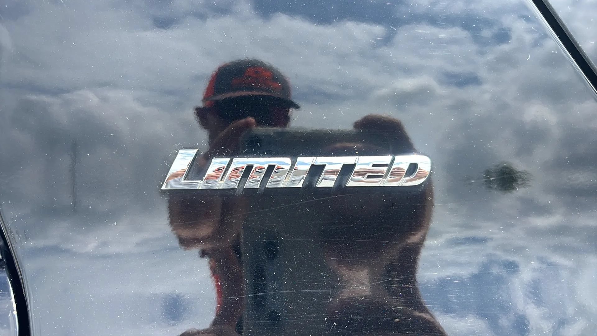 Used 2016 Toyota 4Runner Limited AWD/4WD image 13