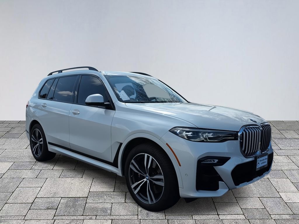Used 2022 BMW X7 xDrive40i w/ M Sport Package image 1