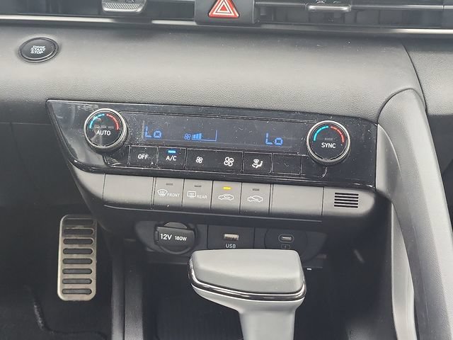 Used 2025 Hyundai Elantra Sport w/ Cargo Package FWD image 19