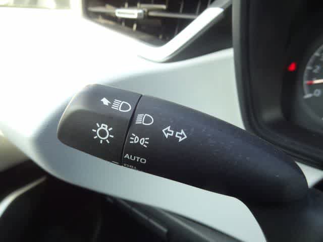 Used 2022 Toyota Corolla SE FWD image 20