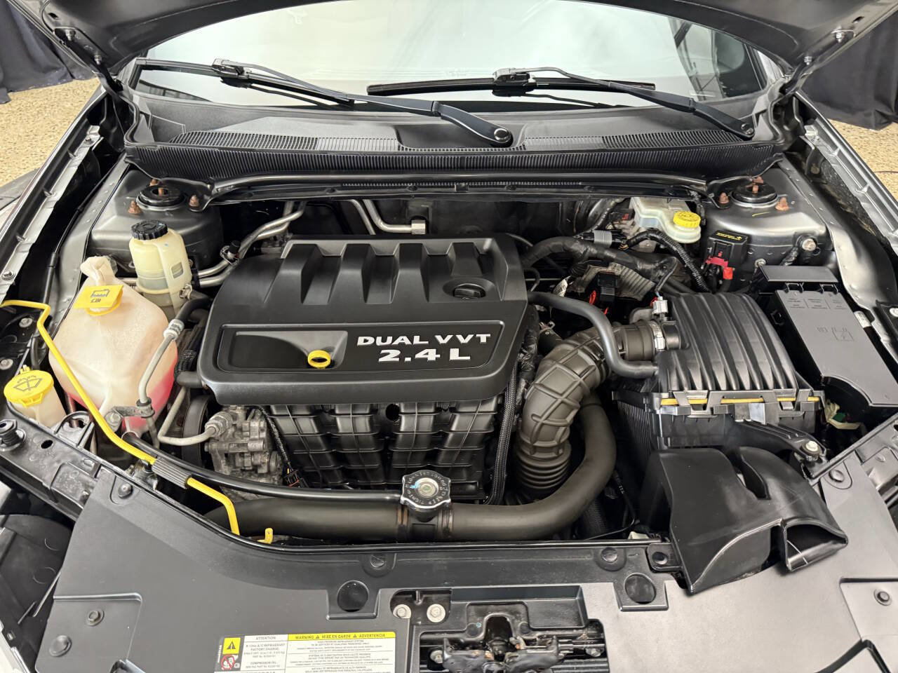 Used 2013 Chrysler 200 Touring image 23