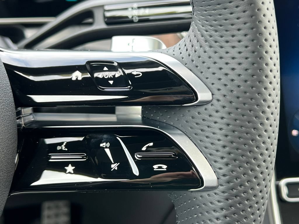 New 2026 Mercedes-Benz GLC 300 4MATIC image 24
