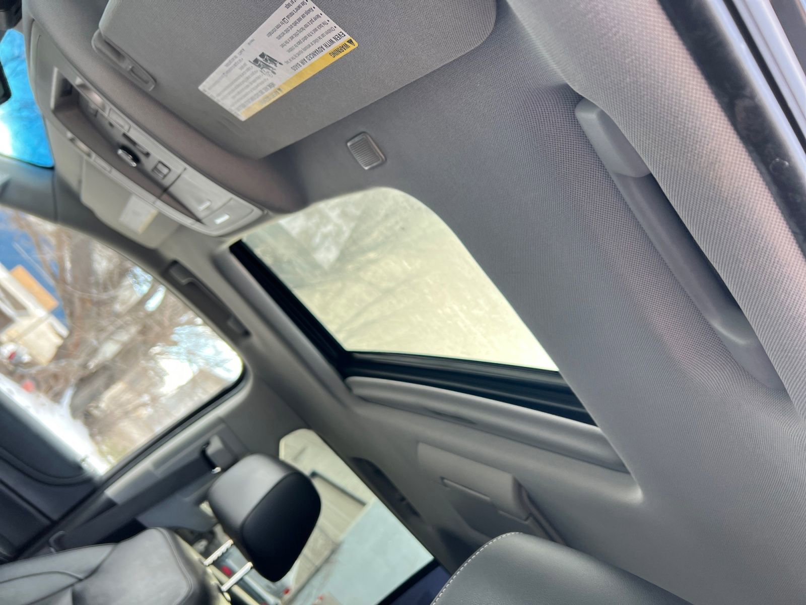 Used 2019 Chevrolet Suburban Premier image 20