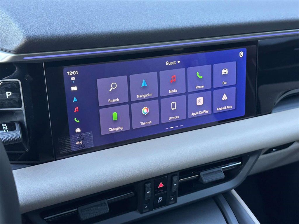 New 2025 Porsche Macan 4S Electric image 26