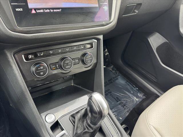 Used 2018 Volkswagen Tiguan SE image 15