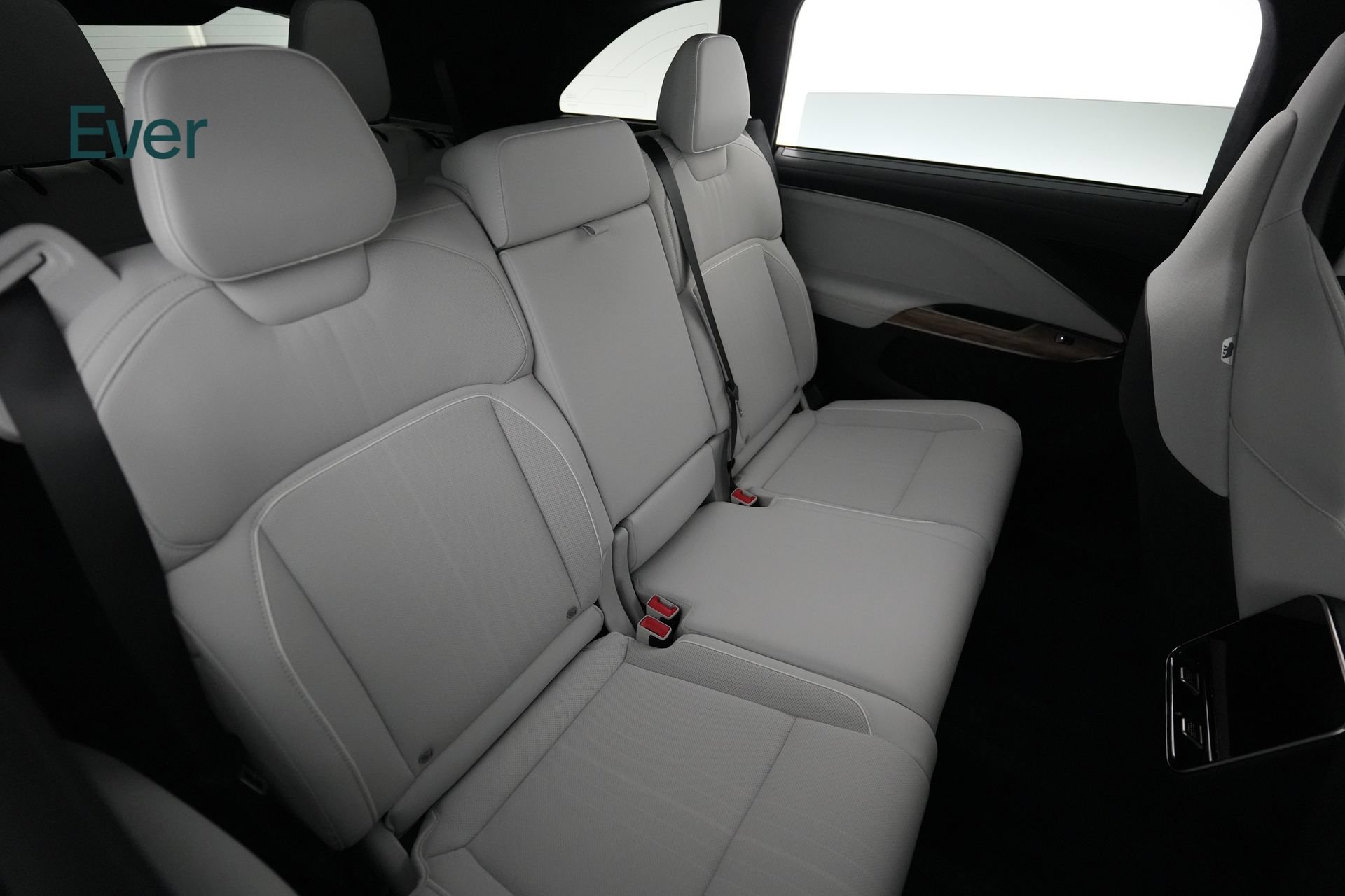 Used 2026 Lucid Gravity Dream AWD/4WD image 5