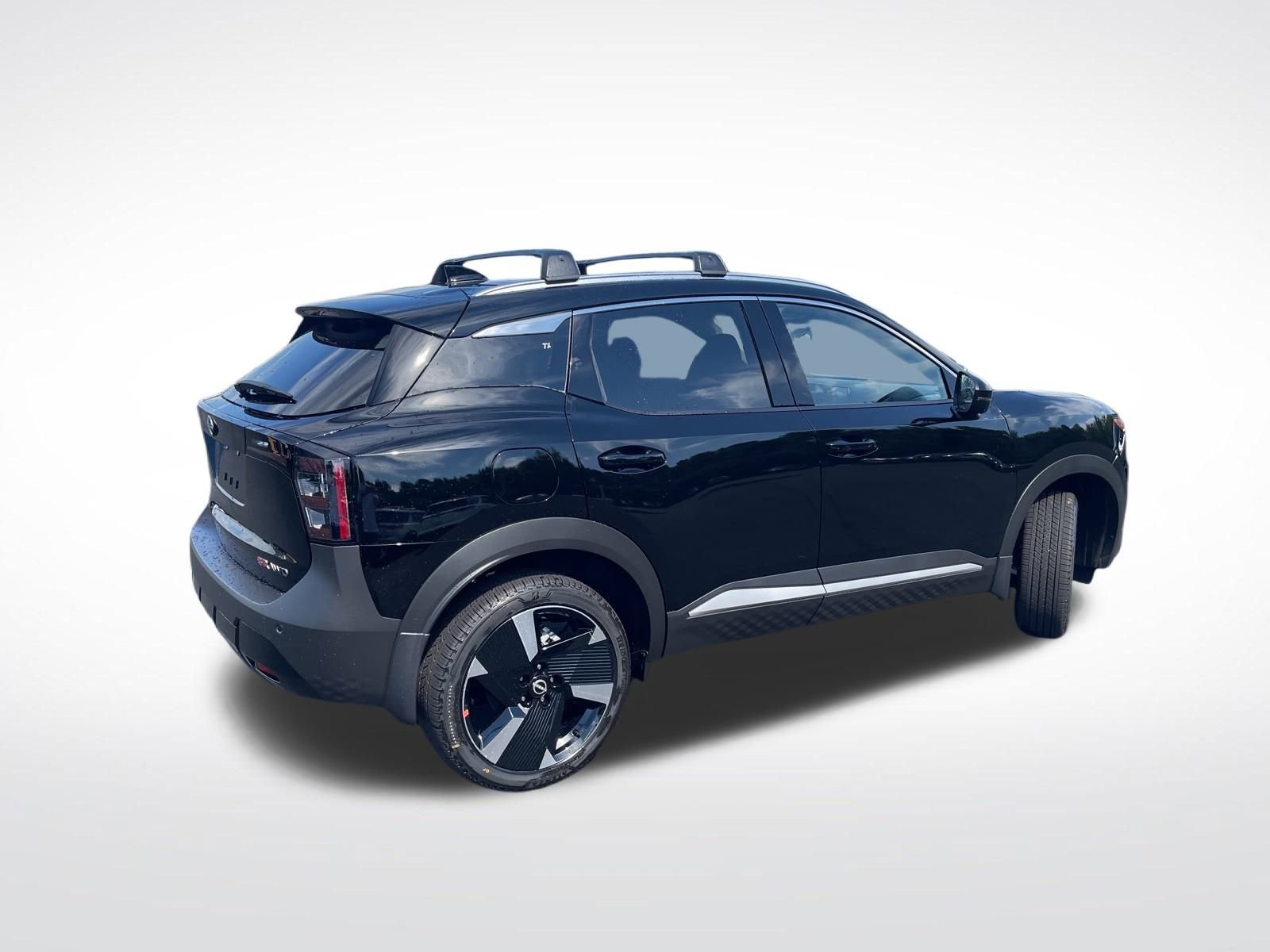 New 2026 Nissan Kicks SR w/ Cold Weather Package image 9