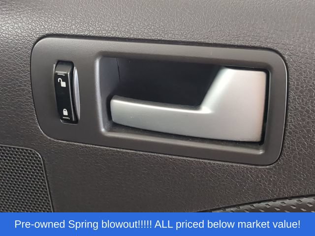 Used 2005 Ford Mustang GT Premium RWD image 33