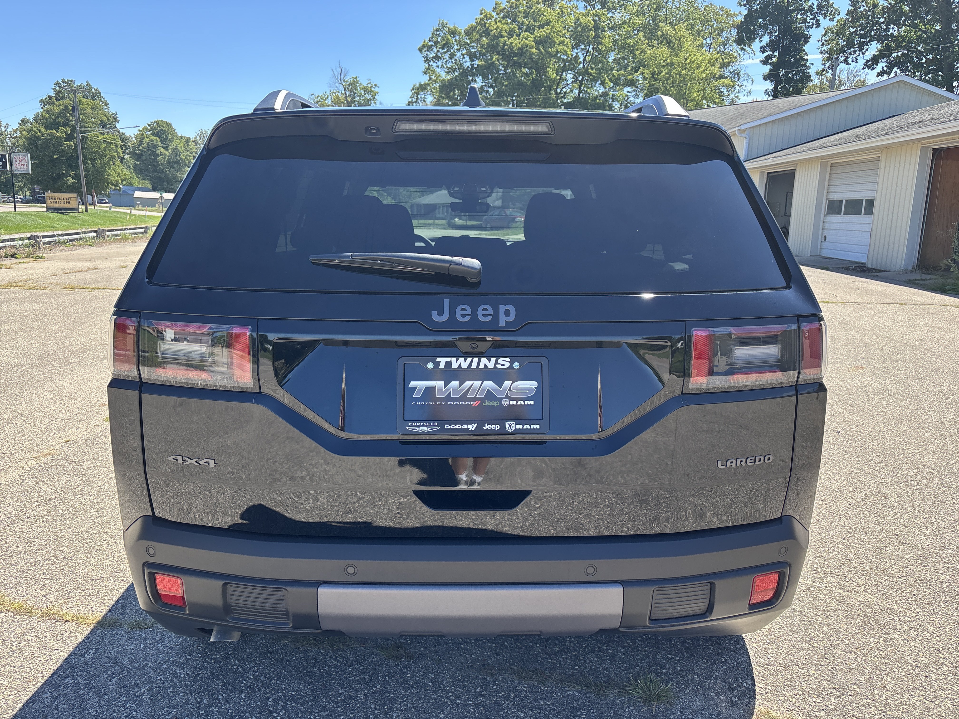 New 2026 Jeep Cherokee Laredo AWD/4WD image 4