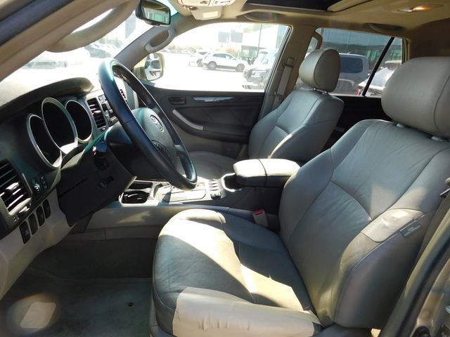 Used 2007 Toyota 4Runner Limited image 11