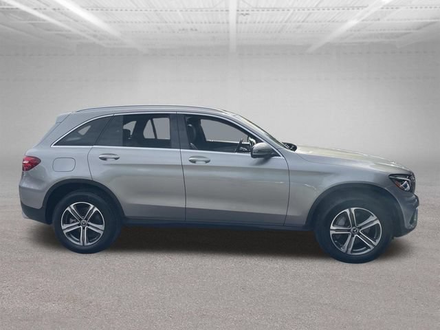 Used 2019 Mercedes-Benz GLC 300 4MATIC image 5