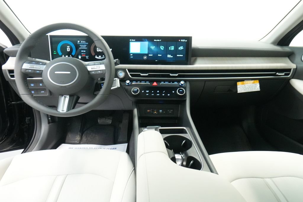 New 2026 Hyundai Sonata SEL FWD image 29
