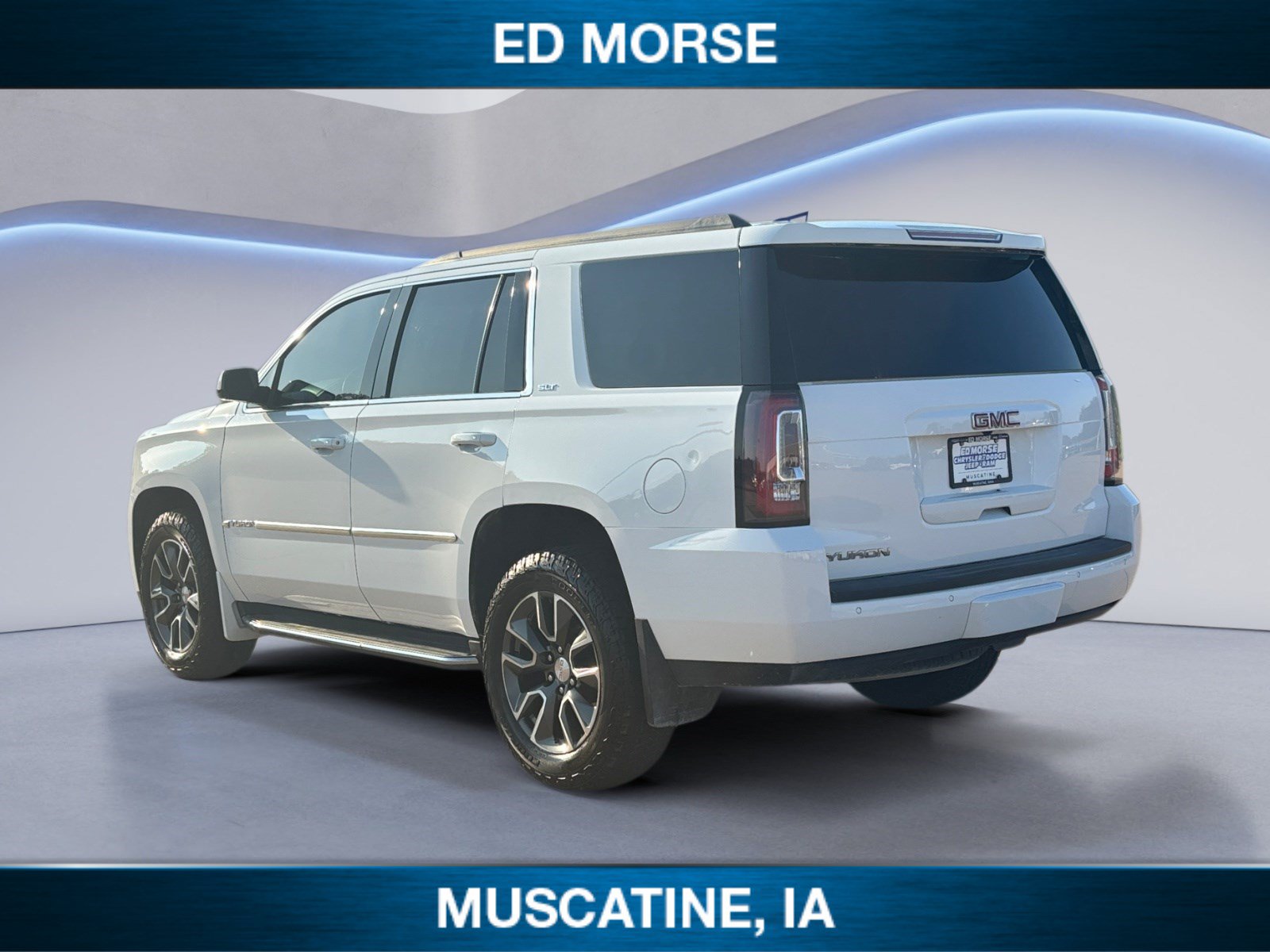 Used 2019 GMC Yukon SLT AWD/4WD image 3
