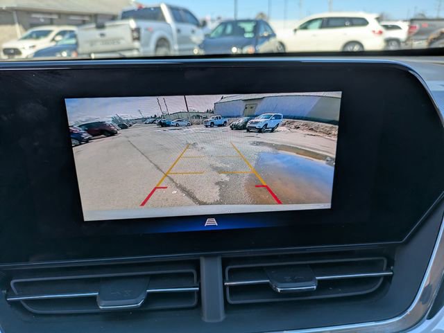 Used 2025 Chevrolet Trax LT w/ LT Convenience Package FWD image 14