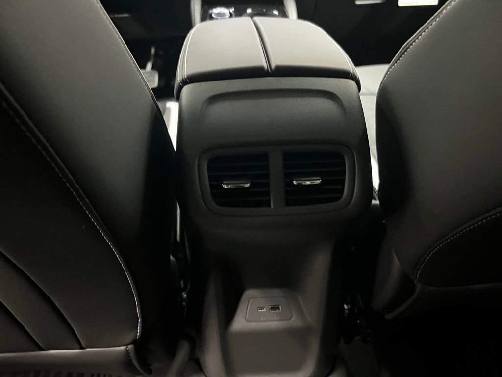 New 2026 Buick Envision Sport Touring image 32