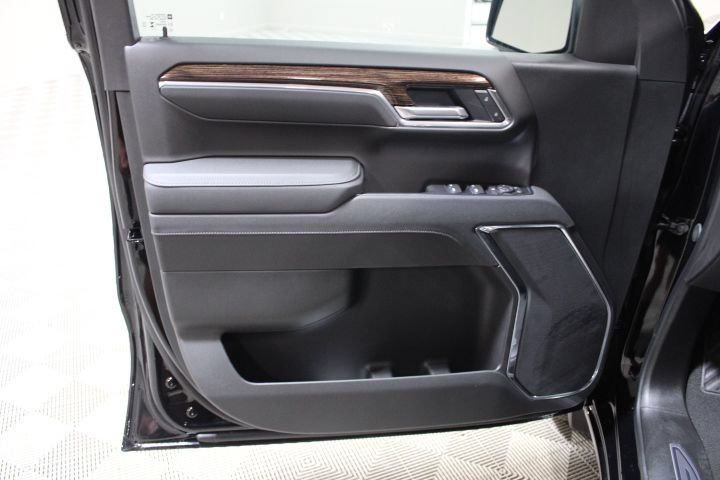 New 2026 GMC Sierra 1500 SLE AWD/4WD image 16