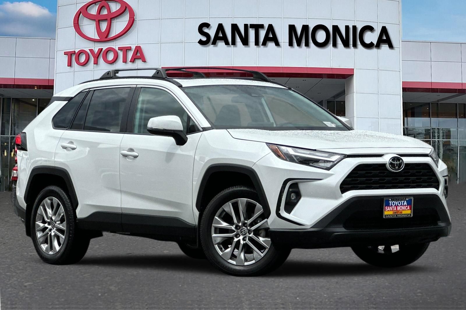 Used 2024 Toyota RAV4 XLE Premium FWD image 2