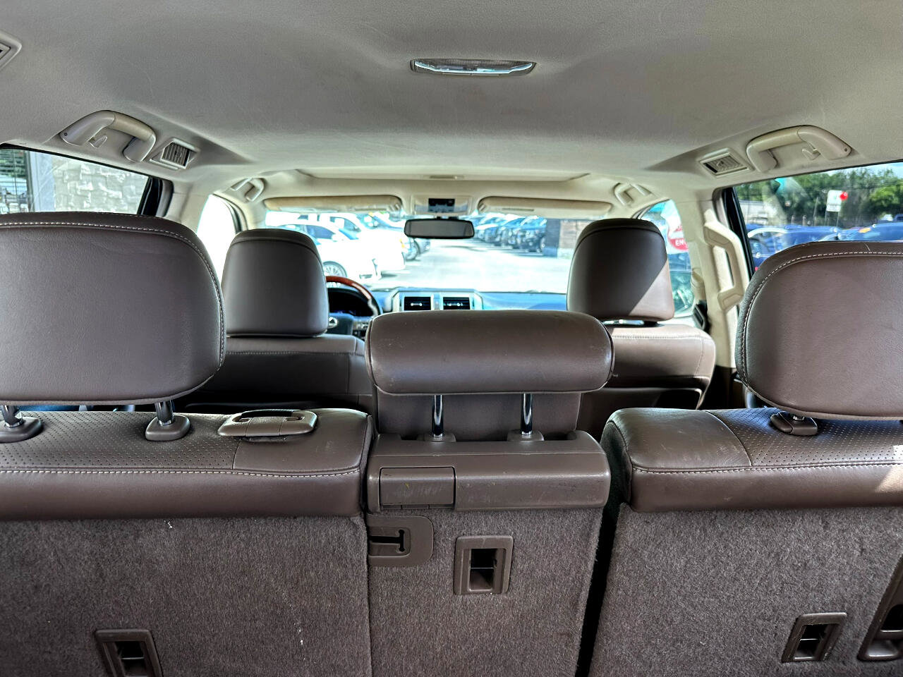 Used 2012 Lexus GX 460 w/ Comfort Plus Pkg image 24