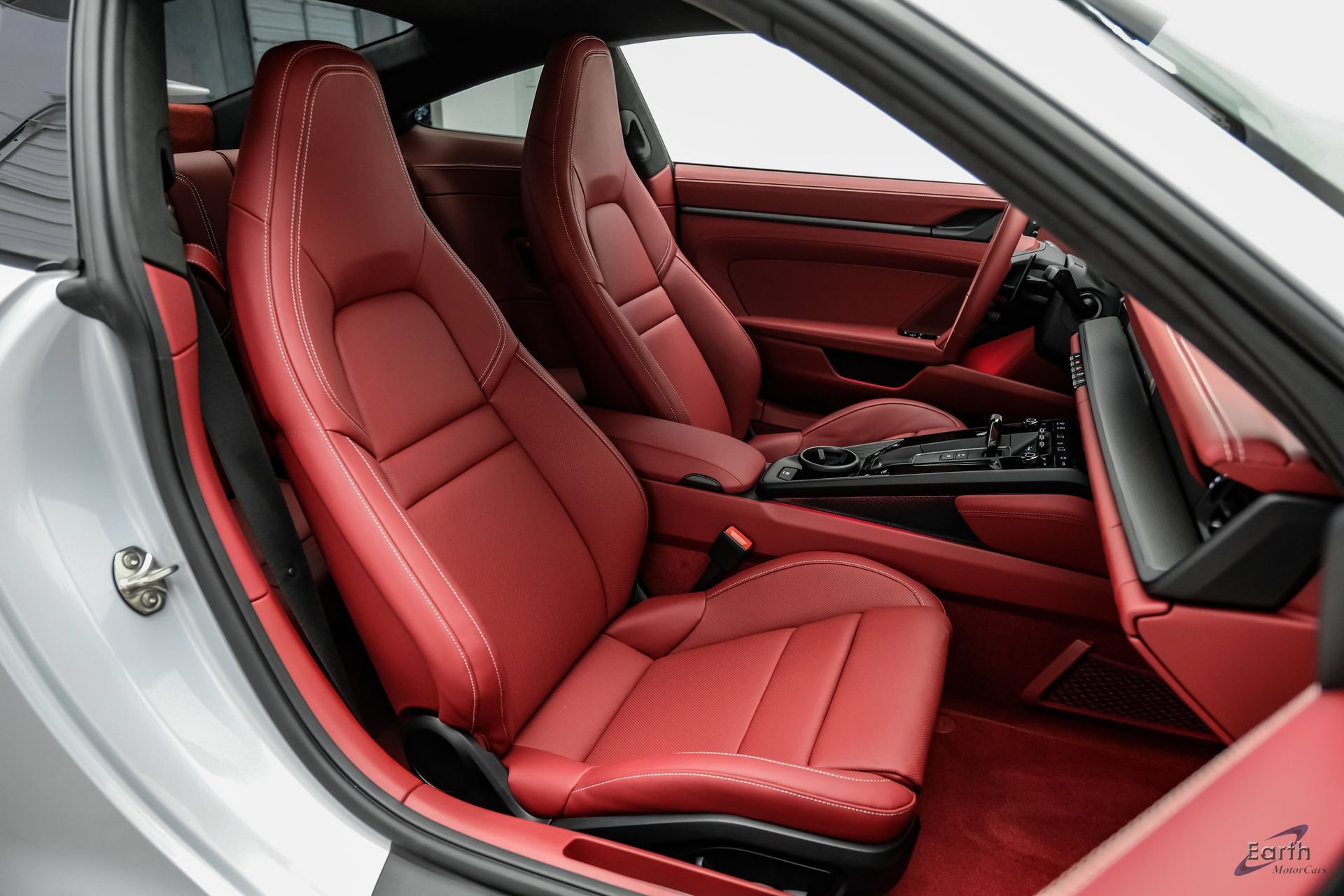 Used 2026 Porsche 911 Carrera GTS RWD image 55