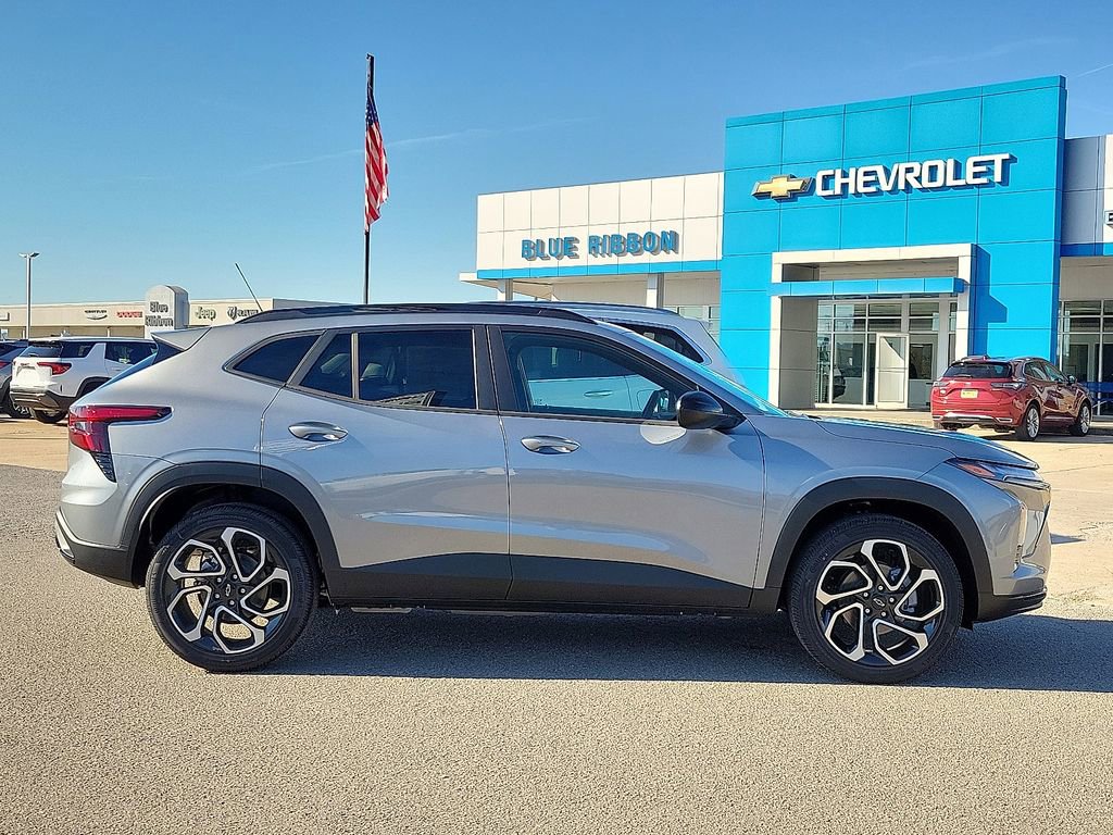 New 2026 Chevrolet Trax RS w/ Driver Confidence Package image 6