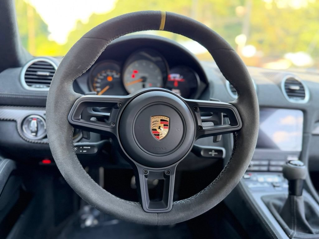 Used 2025 Porsche 718 Cayman GT4 RS w/ Weissach Package RWD image 38
