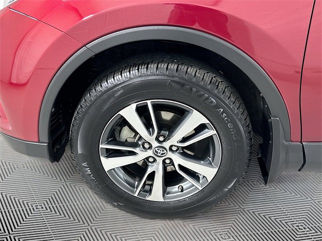 Used 2018 Toyota RAV4 Adventure image 28