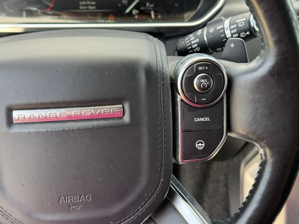 Used 2016 Land Rover Range Rover HSE AWD/4WD image 16