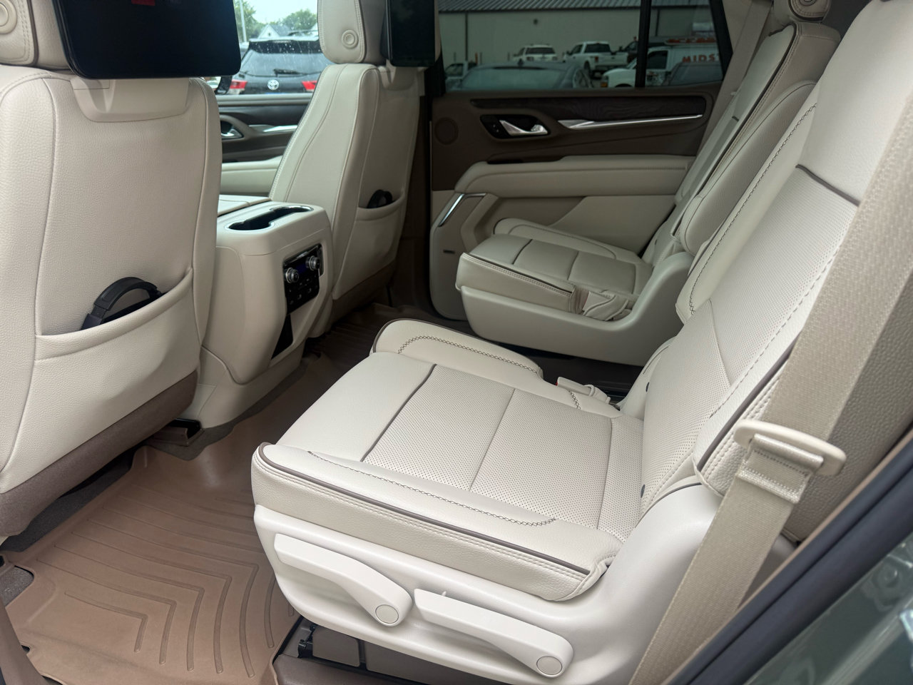 Used 2023 GMC Yukon Denali image 14