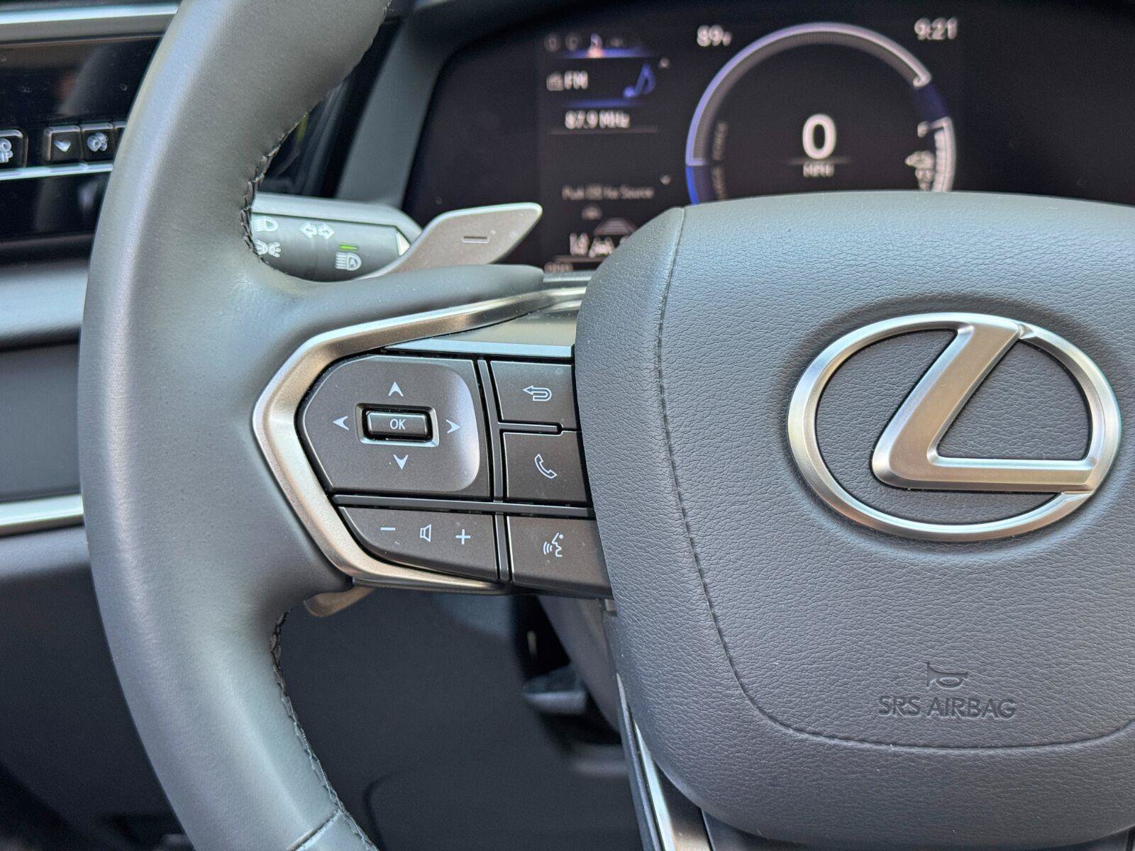 Used 2025 Lexus RZ 300e w/ Accessory Package (Z1) FWD image 18