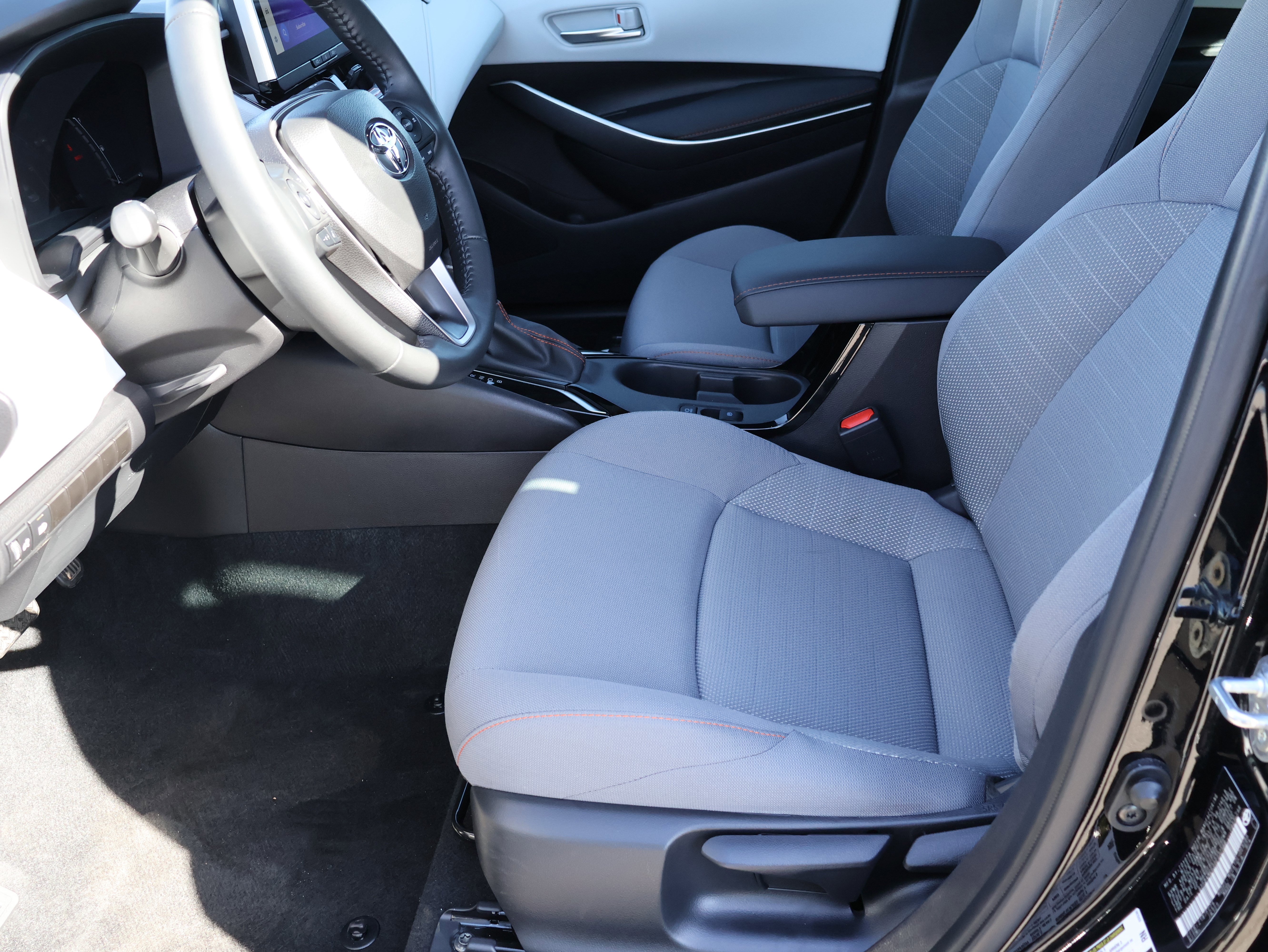 Used 2025 Toyota Corolla FX w/ Convenience Package image 36