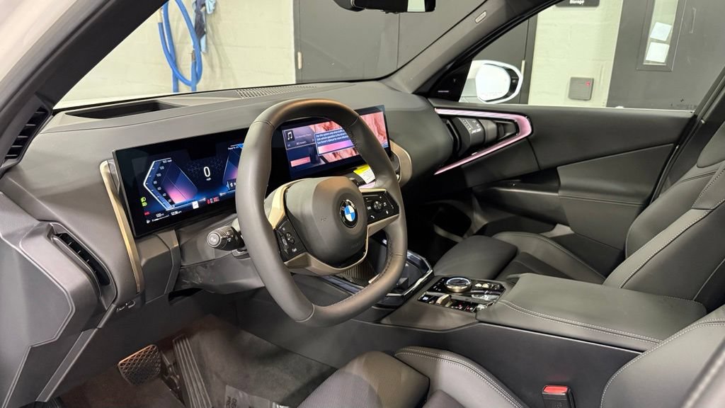 Used 2025 BMW X3 xDrive30i AWD/4WD image 10