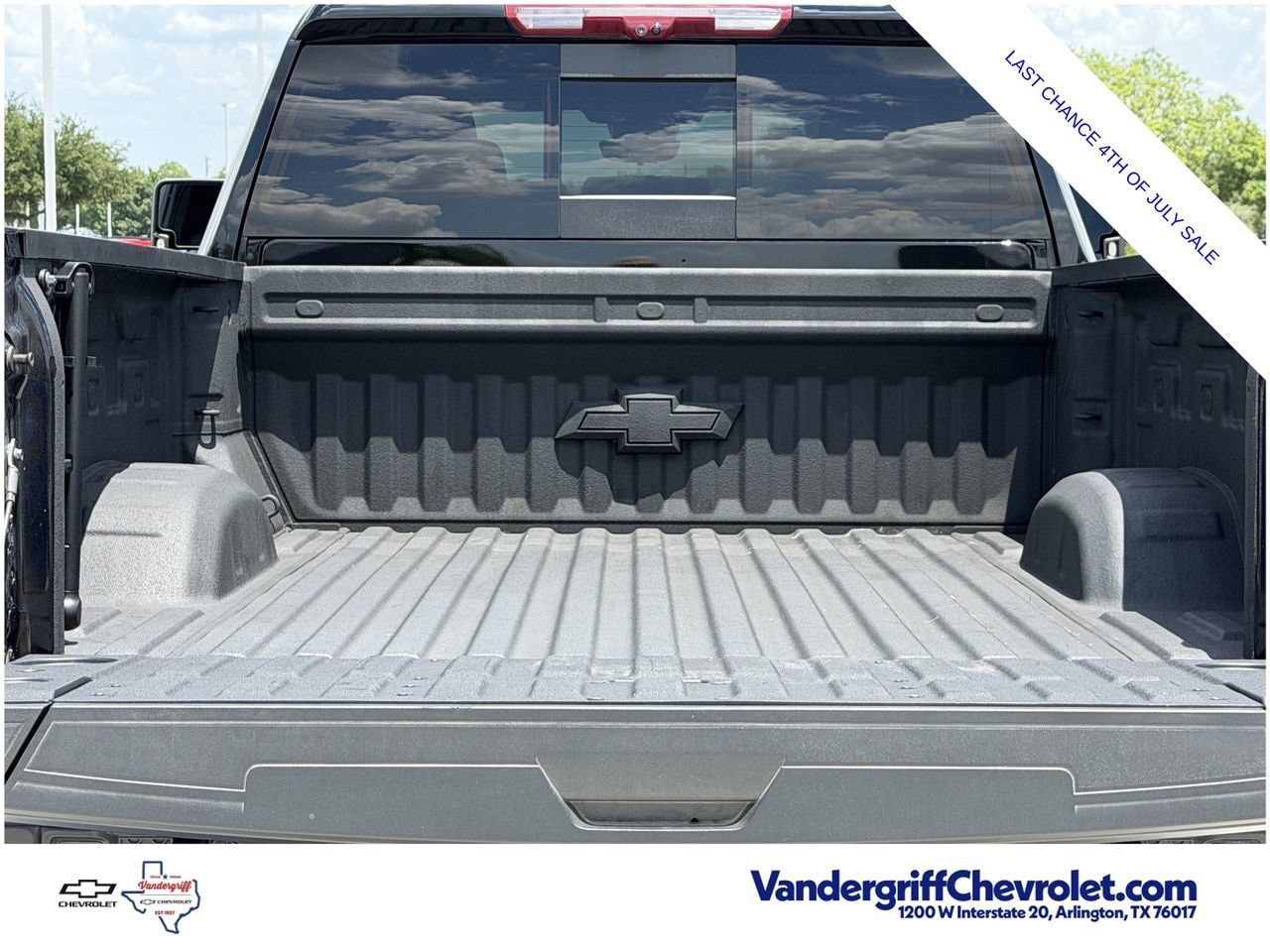 Certified 2025 Chevrolet Silverado 2500 ZR2 w/ ZR2 Bison Edition AWD/4WD image 29