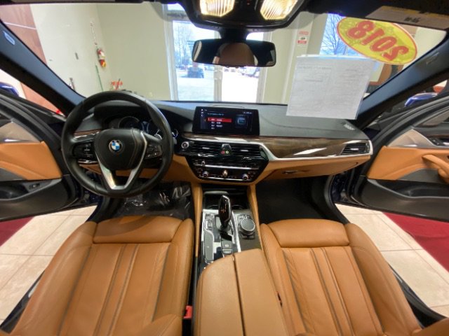 Used 2018 BMW 530i w/ Premium Package image 26