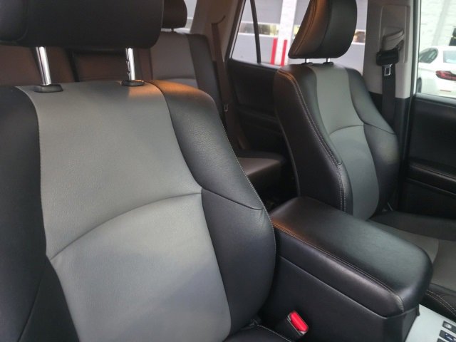 Used 2016 Toyota 4Runner SR5 image 11