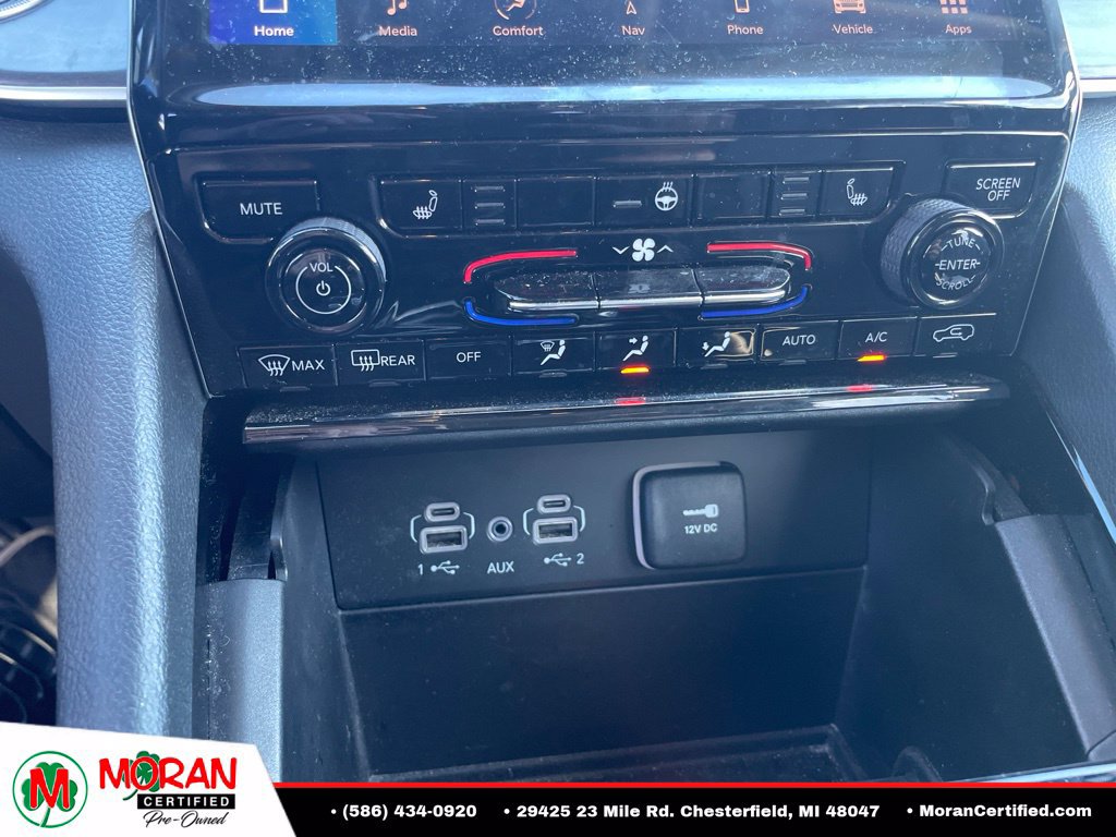 Used 2023 Jeep Grand Cherokee L Limited AWD/4WD image 9