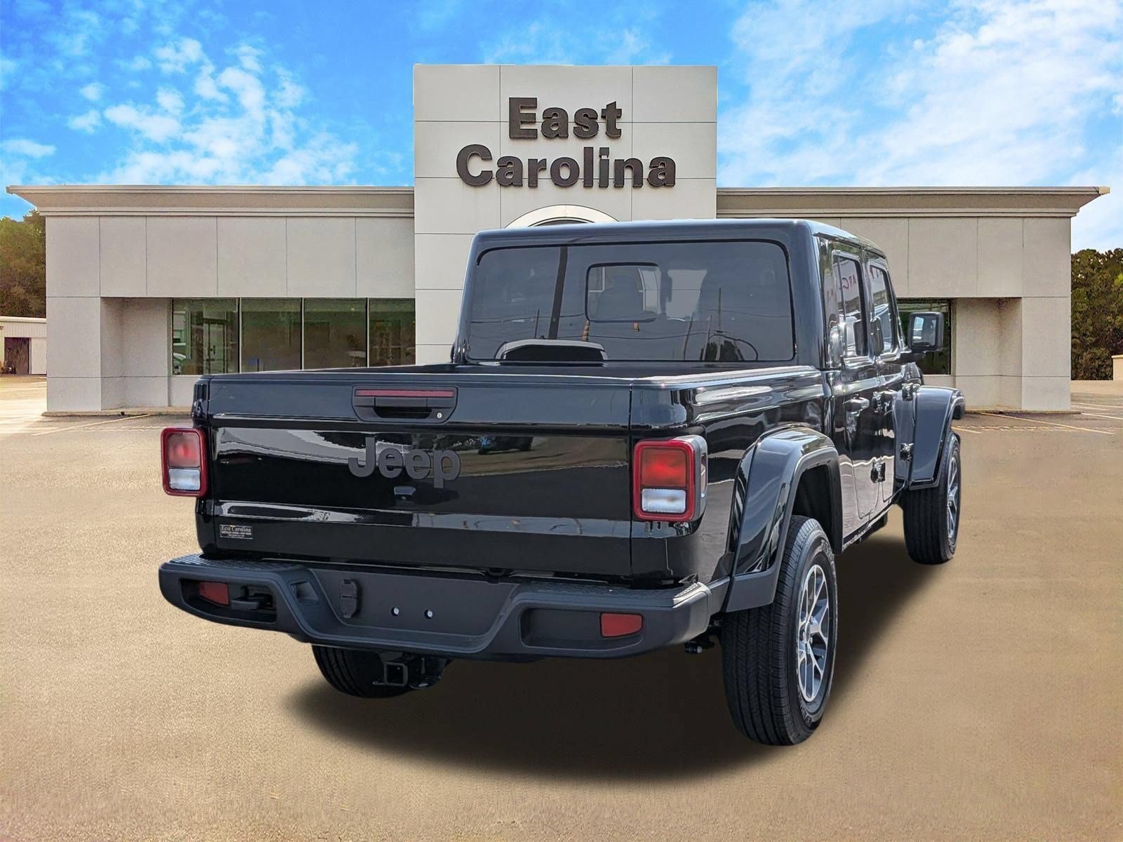 New 2026 Jeep Gladiator Sport AWD/4WD image 3
